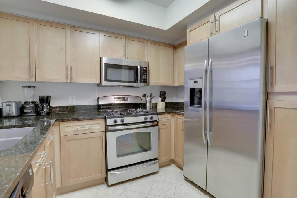 Prime Location Retreat Close To Dc And Metro Arlington Kültér fotó